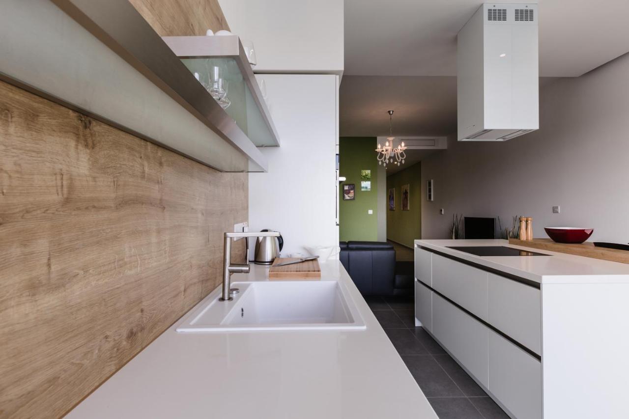 Splendid Seaside Retreat On Spinola Bay Lägenhet St. Julian's Exteriör bild