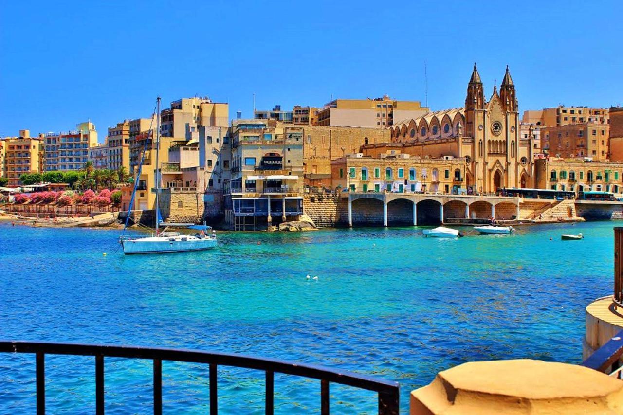 Splendid Seaside Retreat On Spinola Bay Lägenhet St. Julian's Exteriör bild